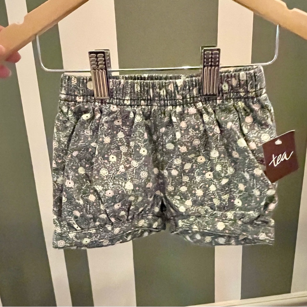 Tea Collection Floral Print Casual Shorts